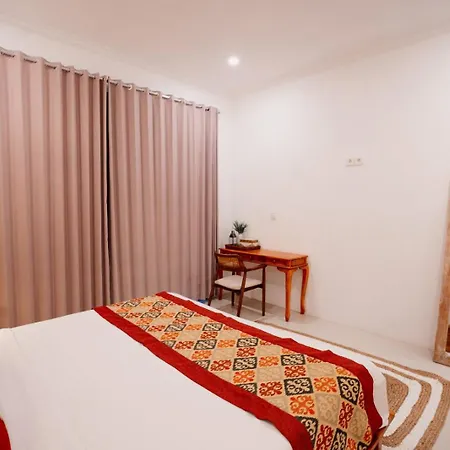 Dini Nginep Guest House